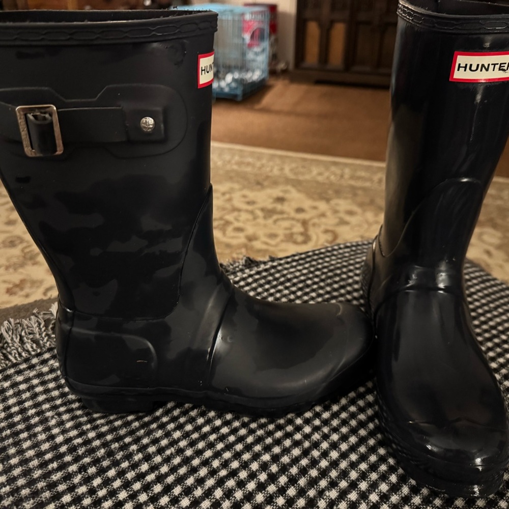Women’s Hunter Navy Blue Rain Boots